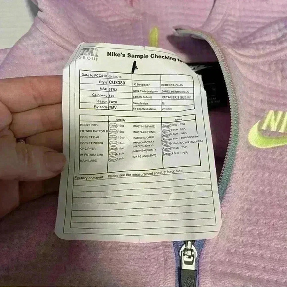 Nike Sample cropped waffle hooded sweatshirt with bell sleeves Size M - Picture 5 of 10